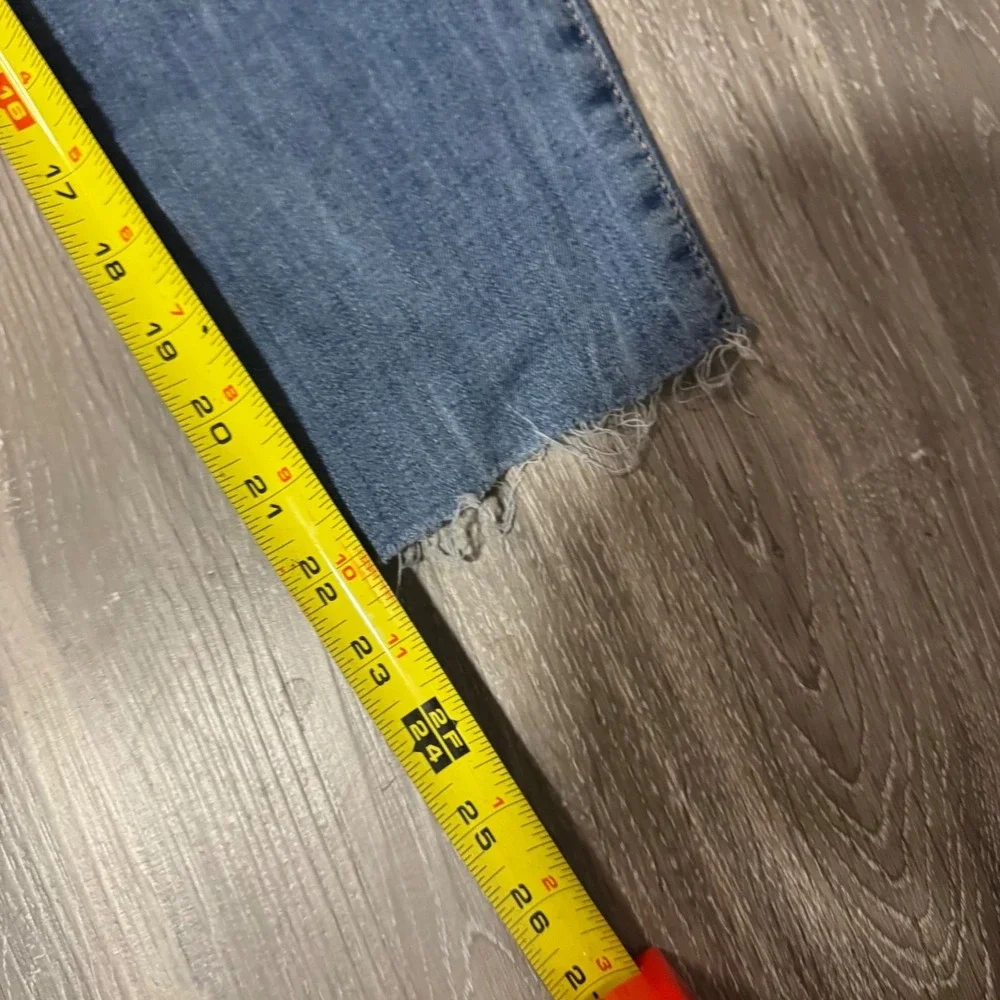 Hollister Women's 28x24 Straight leg Skinny Light wash Jeans Raw Hem